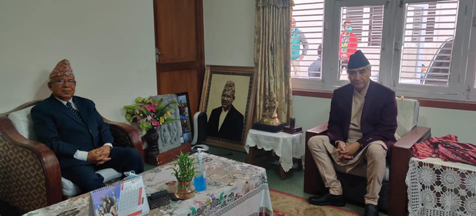राजनीतिको केन्द्रमा माधव नेपाल, के पाक्दैछ कोटेश्वरमा ? 